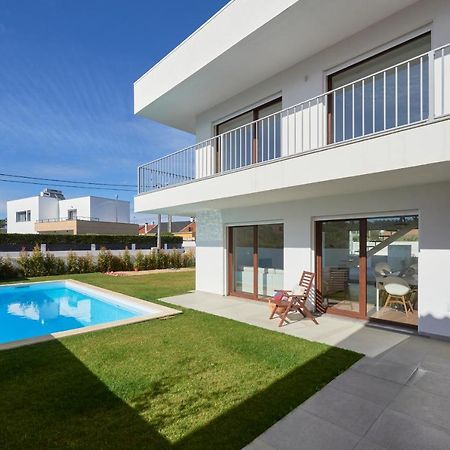 Aroeira Villa W/ Pool Near Beach, By Timecooler ภายนอก รูปภาพ