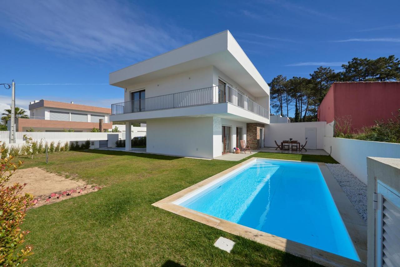 Aroeira Villa W/ Pool Near Beach, By Timecooler ภายนอก รูปภาพ